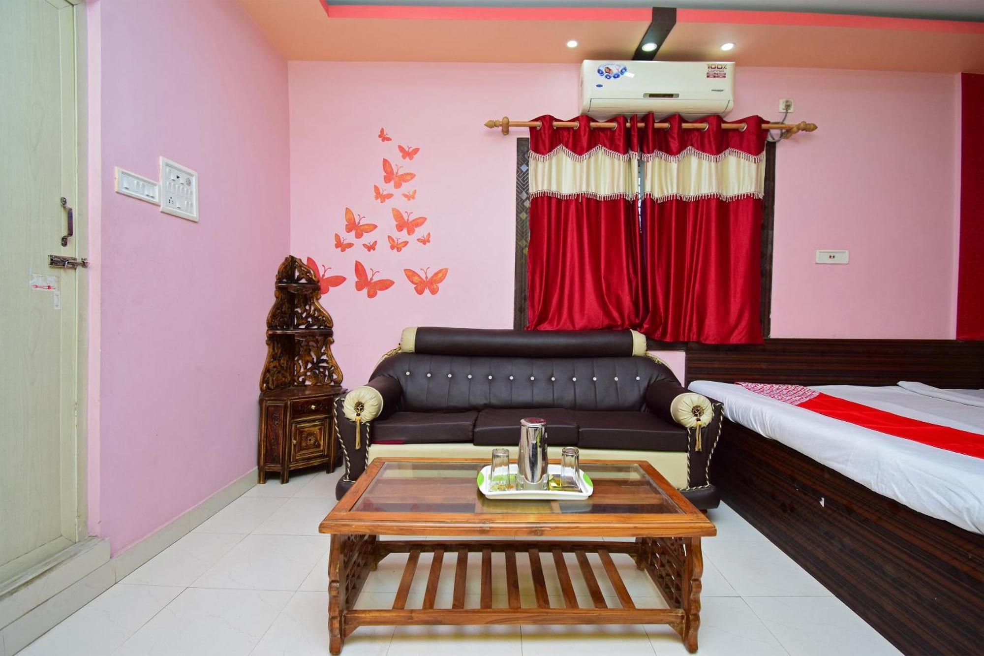 Hotel O Rajeswari Rupnarayanpur Экстерьер фото